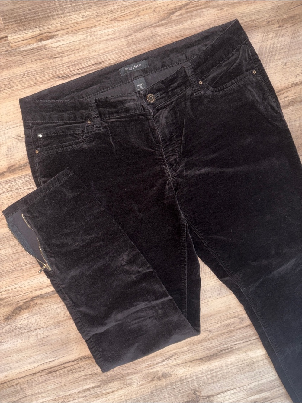 White House | Black Market Black Velvet Stretch Women's Jeans — skinny